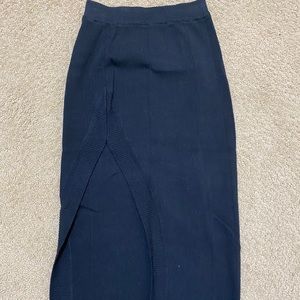 Winter skirt w/ high slit